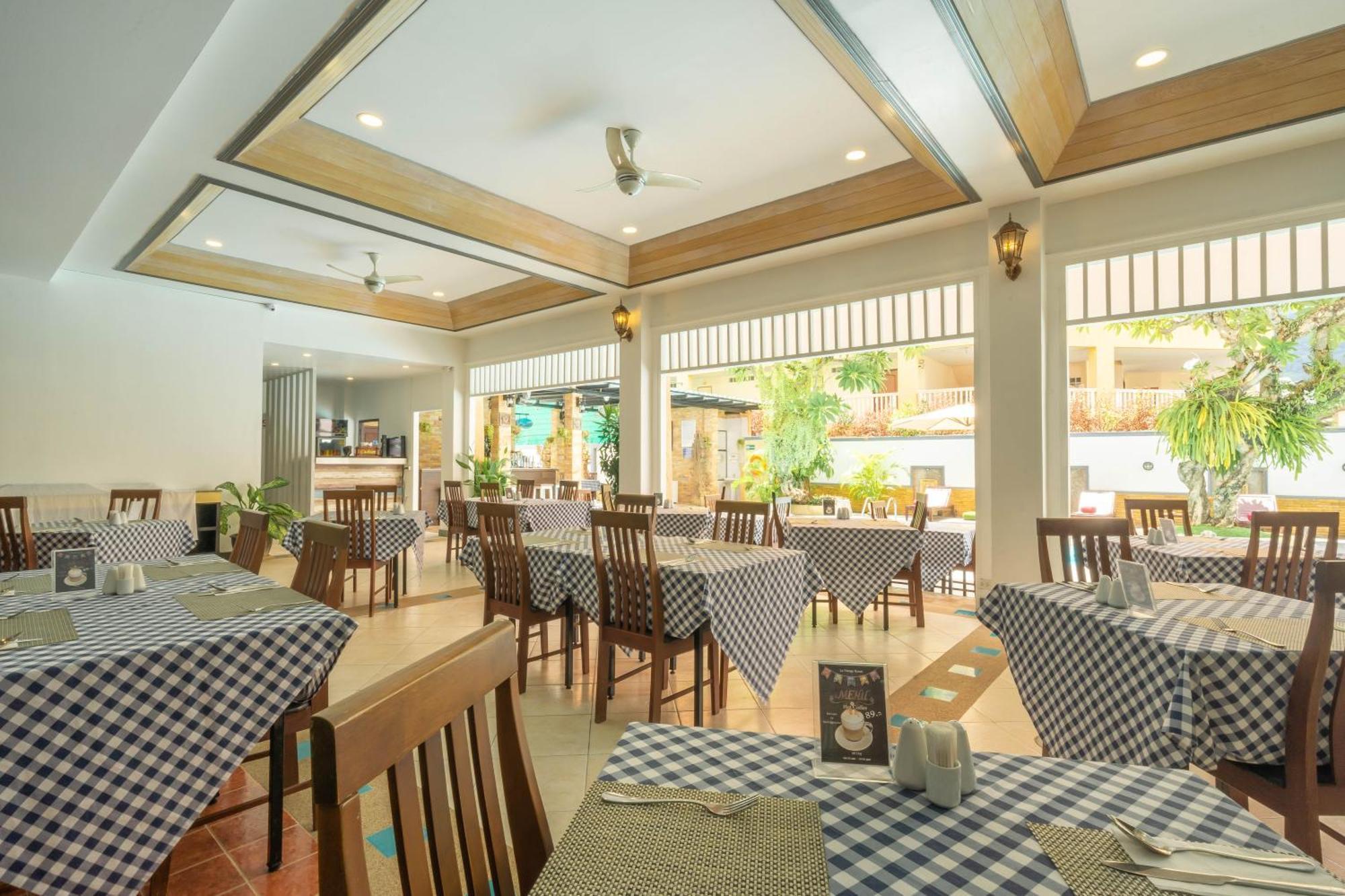 La Vintage Resort Patong Exterior foto
